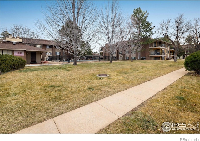 Listing photo 2 for 600 Manhattan Dr Unit A12, Boulder CO 80303