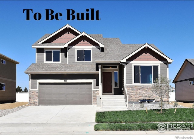 craftsman house featuring a garage