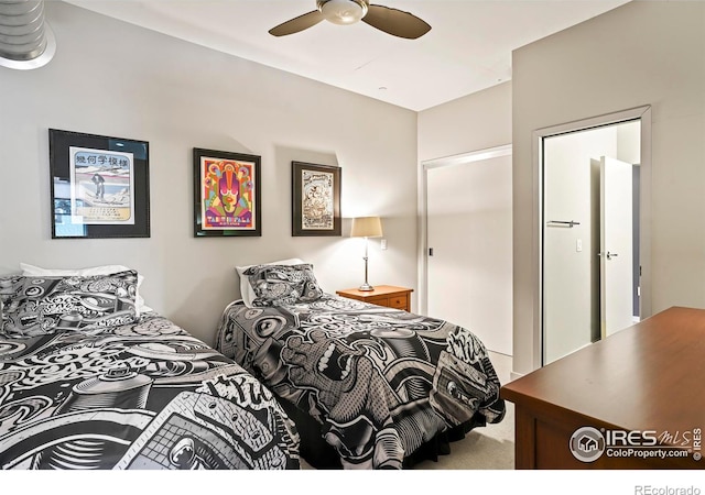 bedroom with ceiling fan