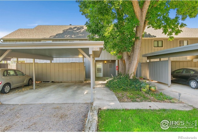 view of front of house featuring a carport