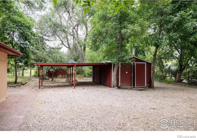 exterior space featuring a carport