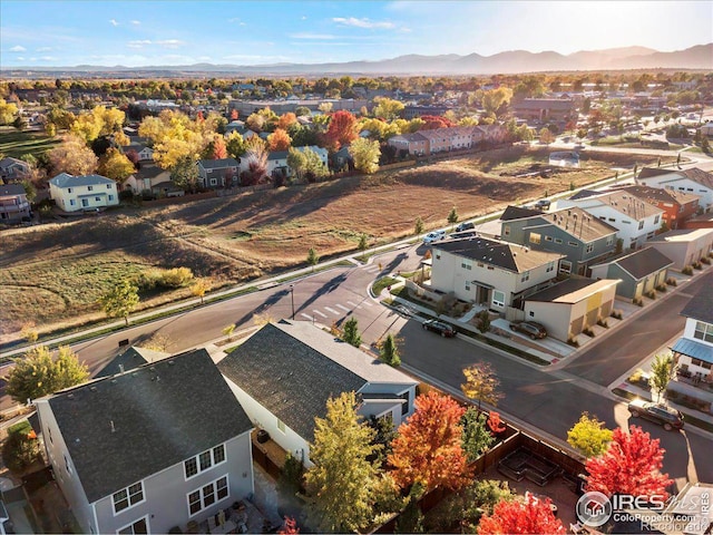 bird's eye view featuring a mountain view