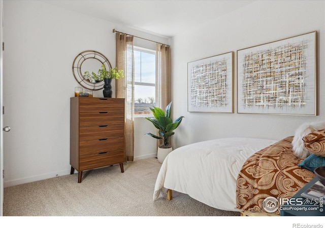 view of carpeted bedroom