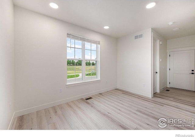 5037 Avon Ave, Loveland, CO 80538 - photo 11