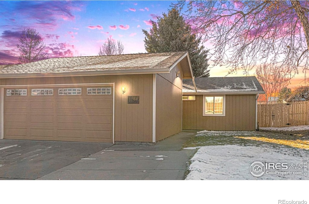 view of front of house featuring a garage