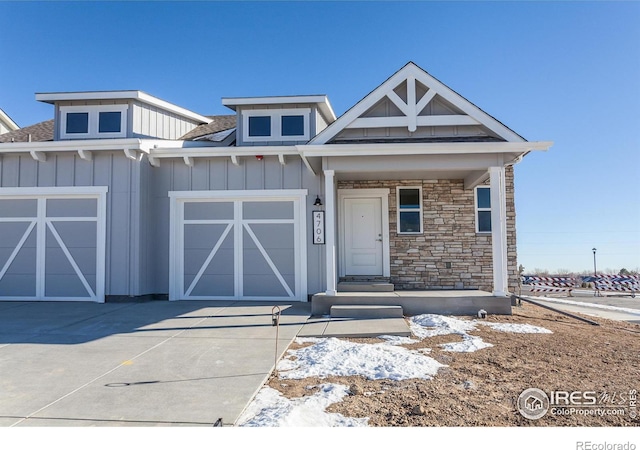 view of front of home with a garage