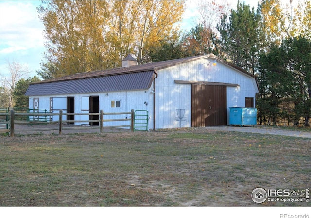 view of outbuilding