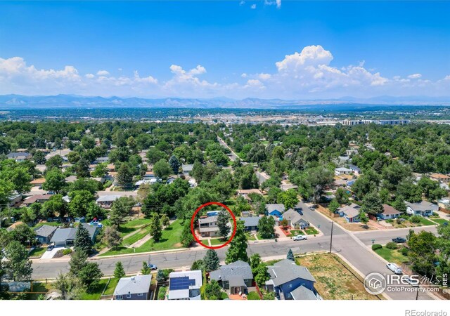 bird's eye view featuring a mountain view