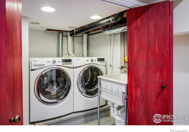 laundry room featuring washer and dryer