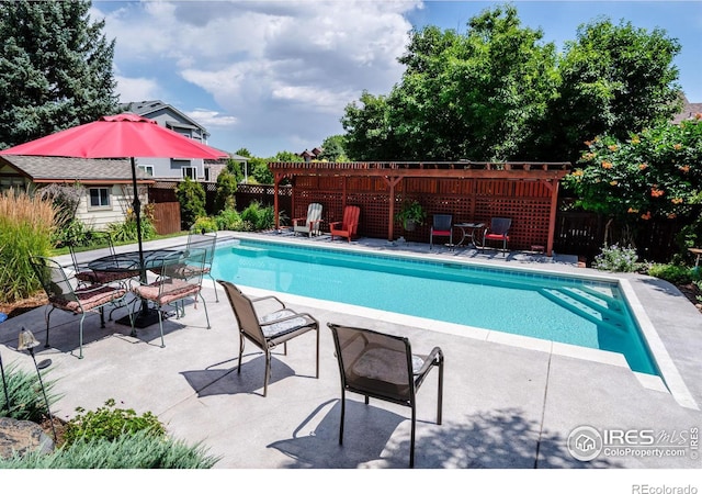 view of pool featuring a pergola