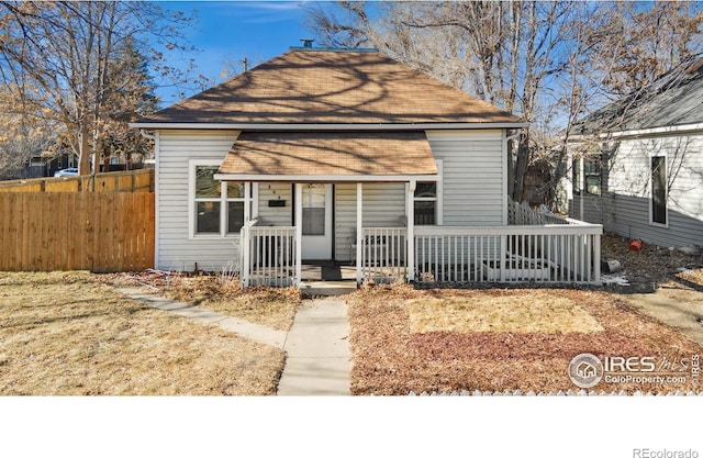 view of front of house with a porch