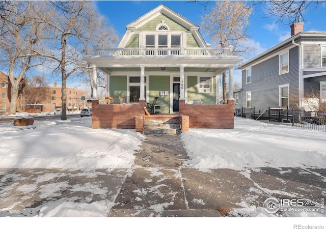 view of front of house featuring covered porch