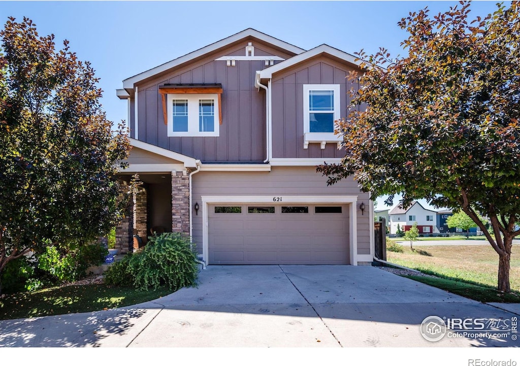 craftsman-style home featuring a garage