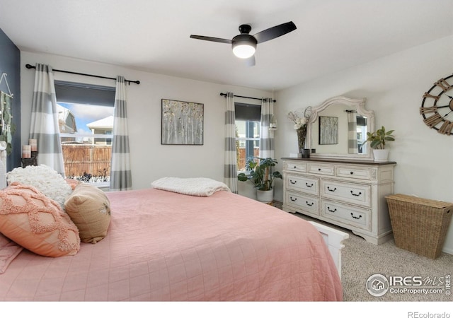 bedroom with a ceiling fan