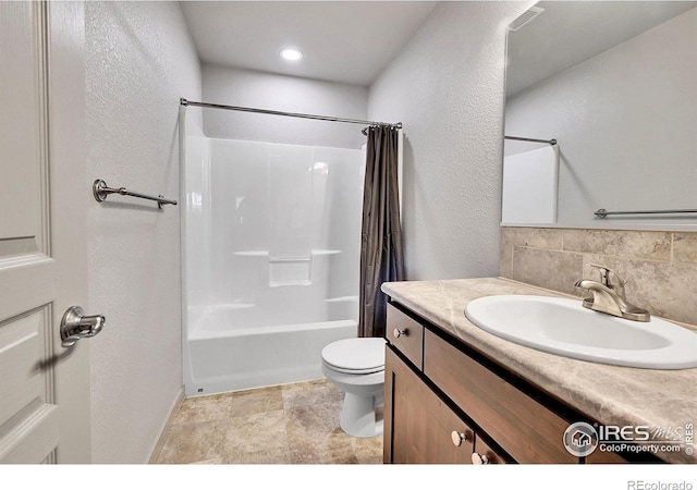 full bathroom with vanity, shower / bathtub combination with curtain, backsplash, and toilet