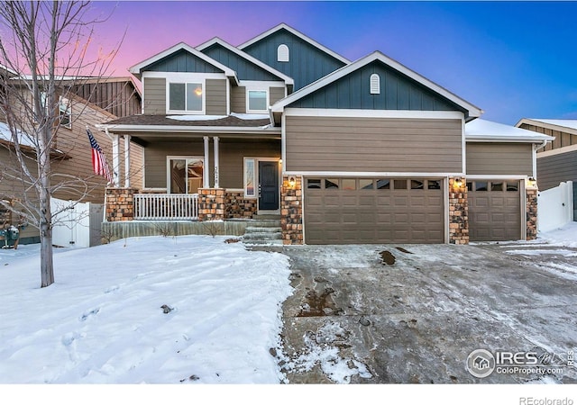 craftsman inspired home featuring a porch