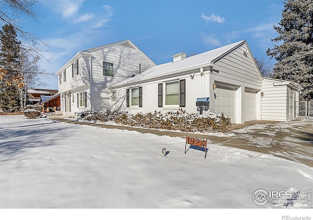 view of front of home featuring a garage