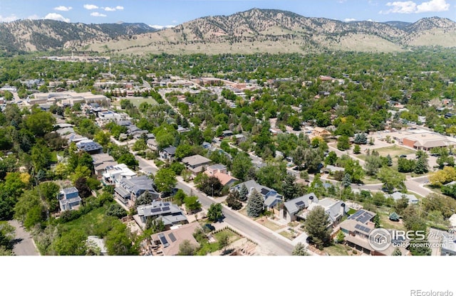 bird's eye view featuring a mountain view