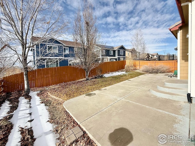 view of yard with a patio