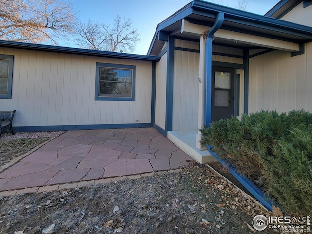 view of property entrance