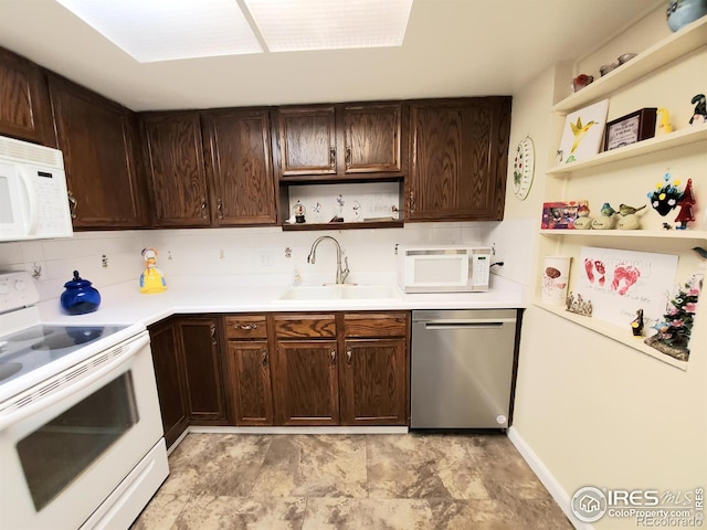 Listing photo 3 for 13631 E Marina Dr Unit 108, Aurora CO 80014