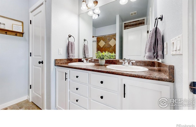 bathroom with vanity