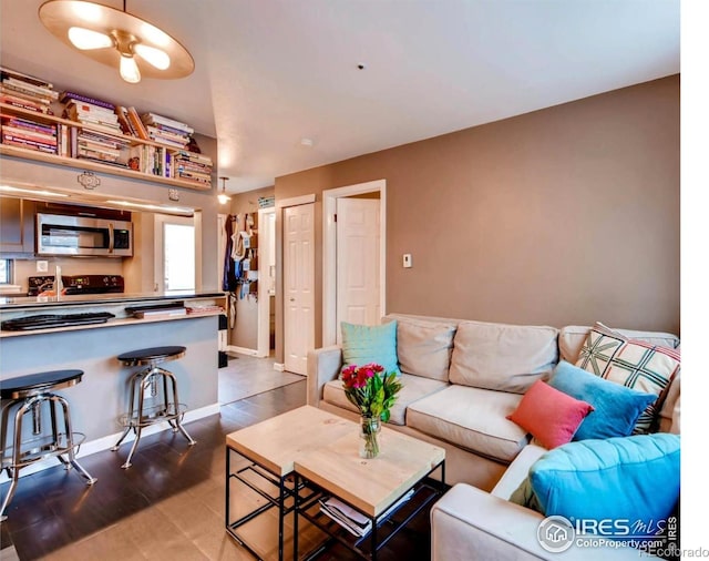 living room with baseboards
