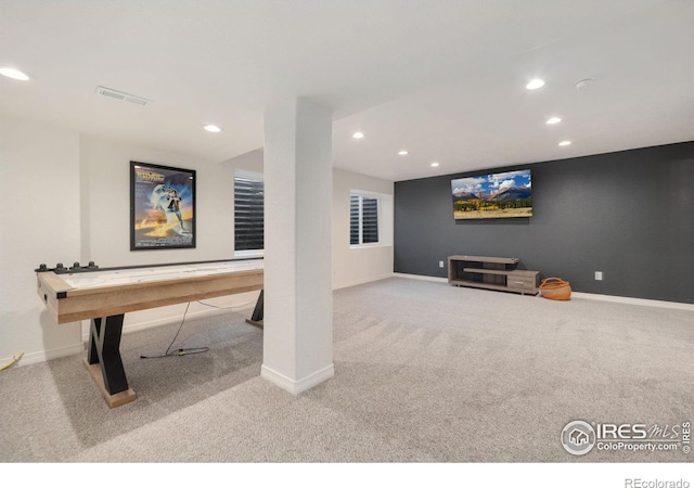 playroom with baseboards, carpet, visible vents, and recessed lighting