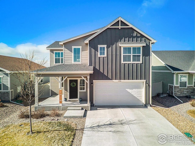 view of front of house featuring a garage