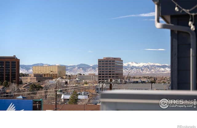 view of city featuring a mountain view