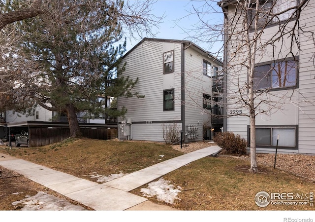 exterior space with a front yard