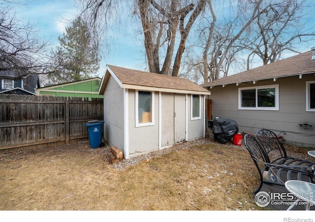 view of outbuilding