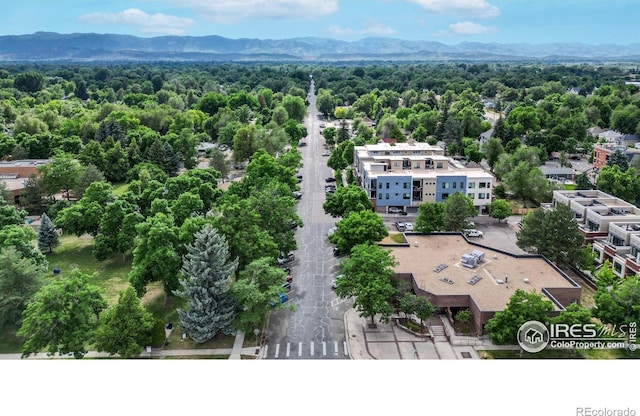 bird's eye view featuring a mountain view