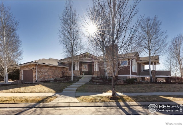 view of front of house featuring a garage