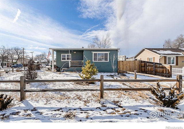 manufactured / mobile home with covered porch