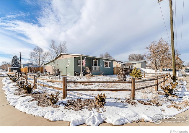 view of manufactured / mobile home