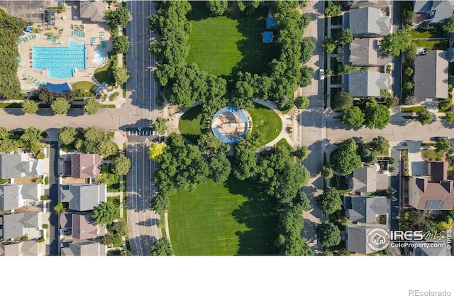 bird's eye view with a residential view