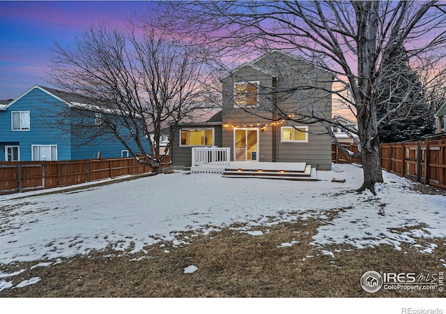 view of front facade with a fenced backyard