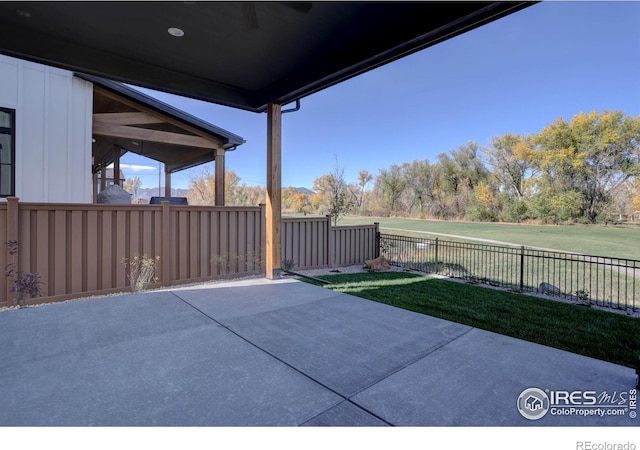 view of patio featuring a fenced backyard