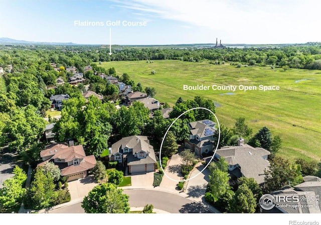 bird's eye view with a residential view