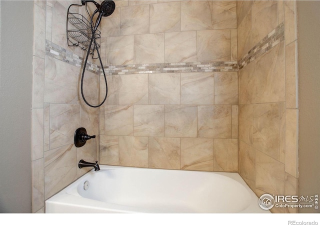 full bath with tub / shower combination