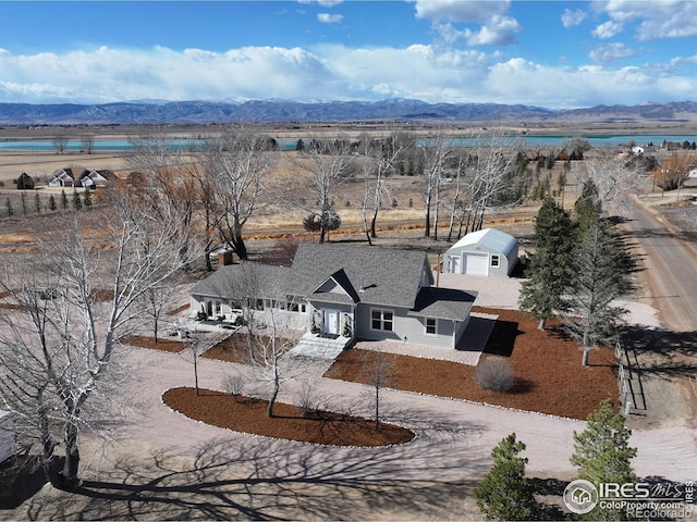 bird's eye view with a mountain view