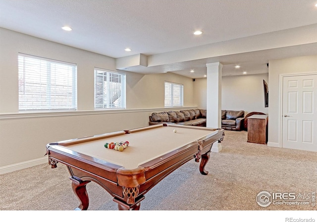 playroom featuring a healthy amount of sunlight, carpet, baseboards, and recessed lighting