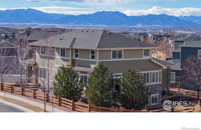 view of mountain feature with a residential view