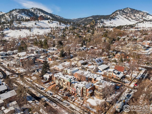 view of mountain feature with a residential view