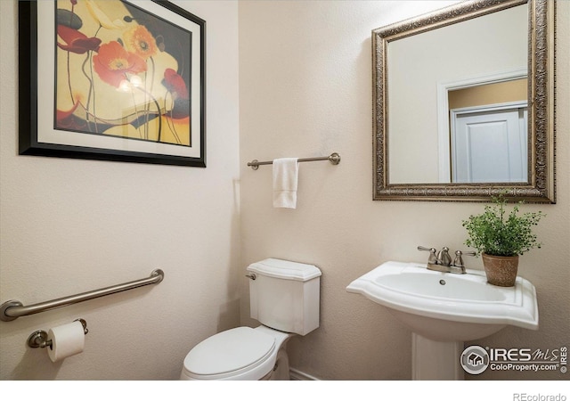 13943 W 87th Ln, Arvada, CO 80005 - half bath with toilet