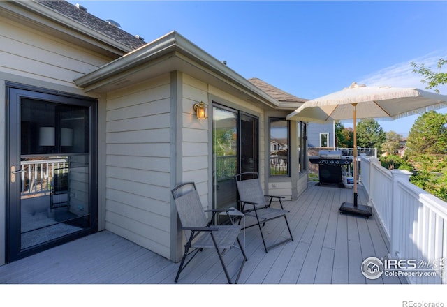 2425 Waneka Lake Trl, Lafayette, CO 80026 - wooden terrace with a grill