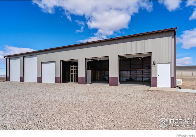 view of detached garage