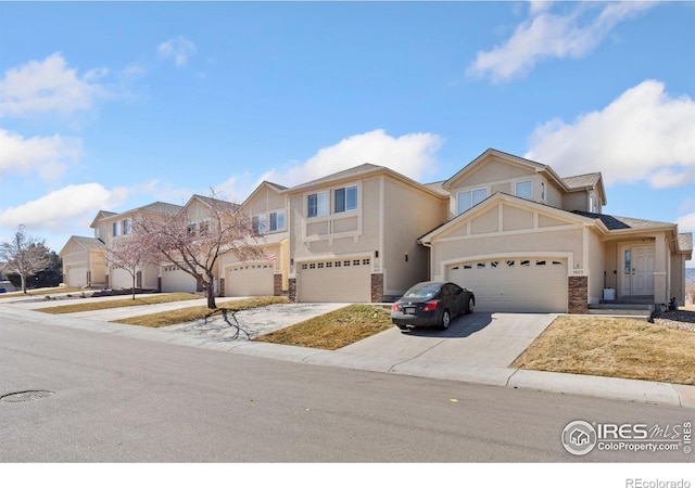 Listing photo 2 for 4603 Chokecherry Trl Unit 3, Fort Collins CO 80526