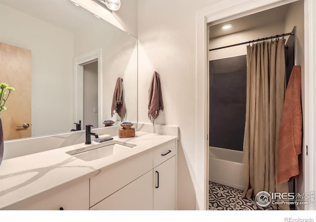 5626 Four Leaf Dr, Longmont, CO 80503 - full bath featuring vanity and shower / tub combo